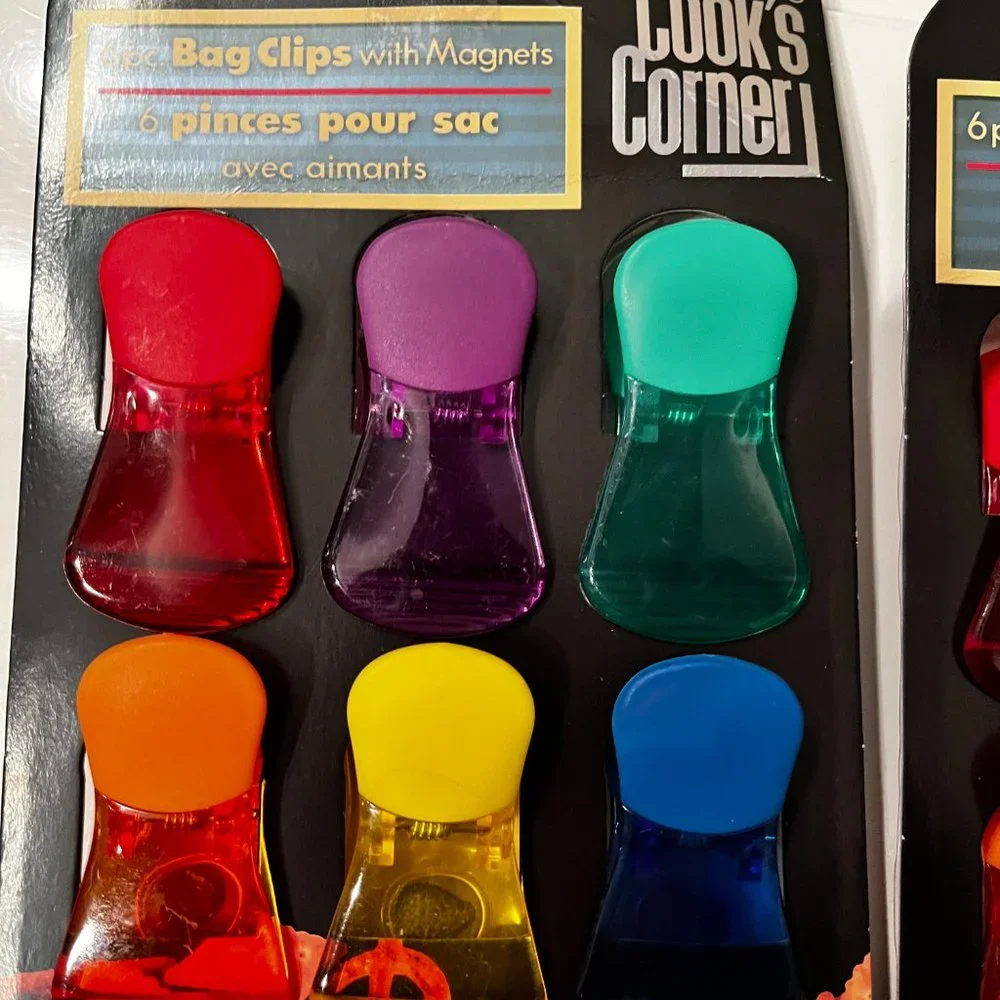 Magnetic‎ Chip Clips Multi-colored  - 2 packs of 6 clips for a total of 12 - NEW